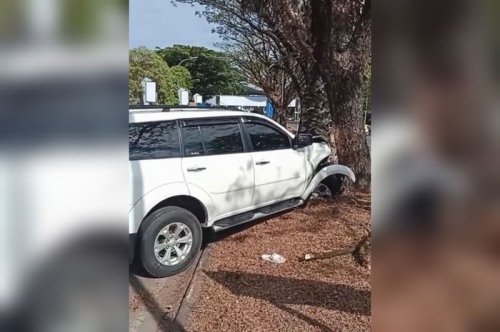 Bandara Hasanuddin Makassar Geger, Pajero Sport PNS Wanita Dibegal Pria Berhijab Kebal Hukum