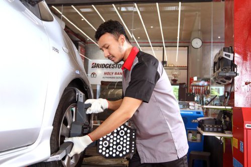 Perawatan Ban, ban bridgestone, pasca lebaran, Enliten, Pasca Lebaran, Lakukan Pengecekan Ban Mobil, Begini Tips Dari Bridgestone
