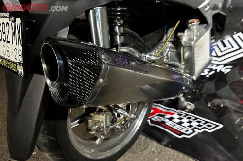 Ini Sebabnya Part Carbon Motor Balap Lebih Mahal Dari Carbon Biasa