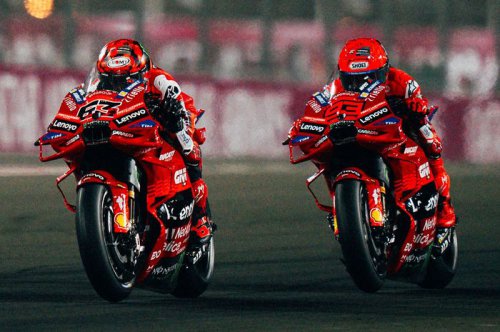 Ngaku Salah, Bagnaia Sadar Ducati Sengaja Mengadunya Melawan Marc Marquez