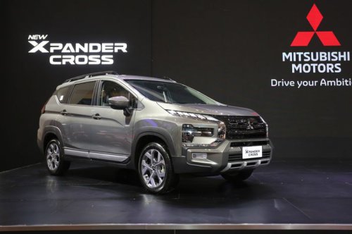 Tampang Gagah Kabin Lega, Update Harga Xpander Cross April 2025