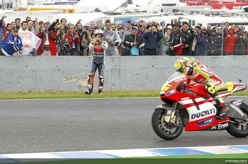 Crash Kontroversial MotoGP Spanyol, Lahirnya Sindiran Terpedas Buat Rossi