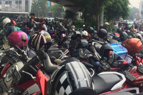 Potensi Rugi Rp 37,8 Miliar, Selama 21 Tahun Lahan Milik Pemprov DKI Jadi Lokasi Parkir Liar