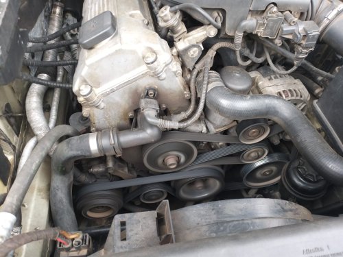 Tips Mencegah Fan Belt Mobil Bekas Putus di Jalan, Simak Caranya