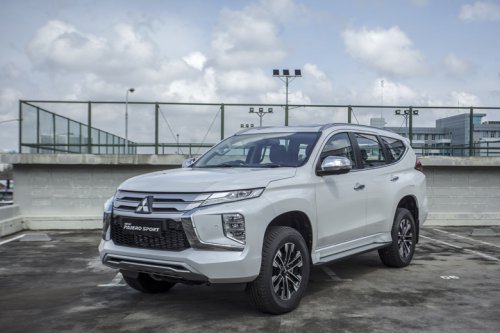 SUV Besar Bikin Percaya Diri, Pajero Sport Jadi Pilihan Banyak Perempuan