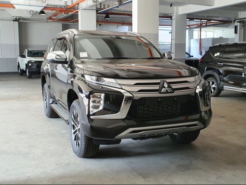 Jelang Liburan Nataru, Ini Tarif Sewa Pajero Sport Atau Fortuner per Hari