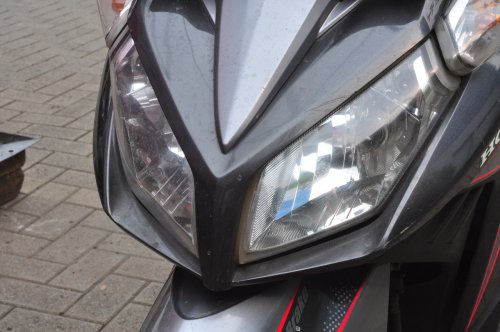 Ini Dua Cara Mudah Mencegah Mika Lampu Motor Bekas Jadi Kusam