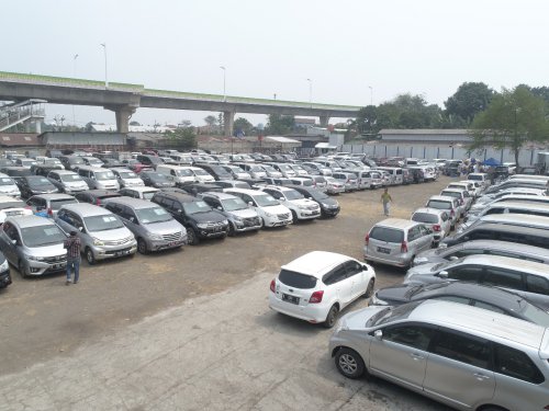 Lelang, mobil bekas, mobil china, Balai lelang, Auksi, Gempuran Mobil China Harga Terjangkau Pernah Ganggu Ritme Pasar Lelang Mobil Bekas