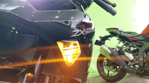 Ini Sebabnya Setelah Diganti LED Lampu Sein Motor Bekas Nggak Berkedip