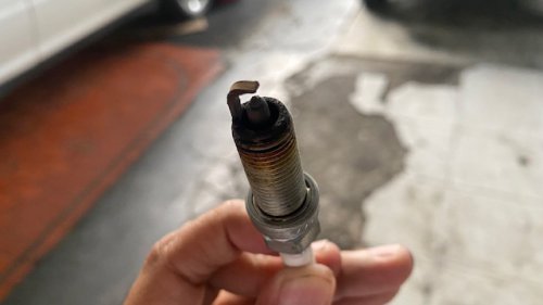 Bikin Busi Cepat Mati, Begini Salah Perlakuan Saat Membersihkannya