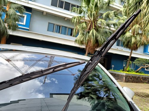 Musim Hujan Nih, Ini Dia Bahaya Kondisi Wiper Rusak Masih Dipakai