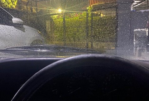 Jamur Kaca Mobil Sulit Hilang, Ini Penyebab yang Sering Terjadi