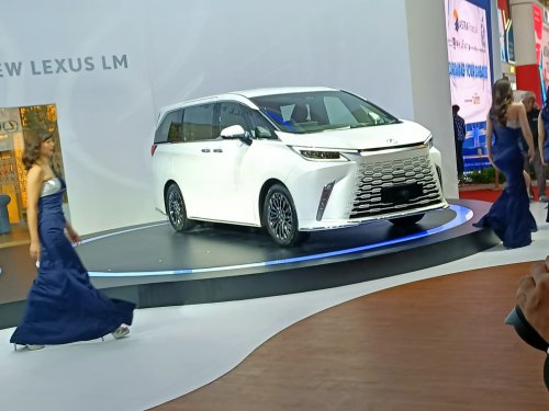 Lexus Punya Gaya, Ini Makna Dua Huruf RX, NX, UX Sampai LM di Tiap Model Mobilnya