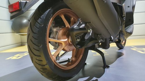 motor bekas, rem teromol, rem teromol motor, cara cek kampas rem, cara cek kampas rem teromol, cara cek rem teromol, Begini Cara Cepat Cek Kampas Rem Teromol Di Motor Bekas Yang Mulai Habis