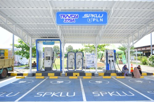 Jelang Nataru, SPKLU Fast Charging di Tol Bertambah Jadi 172 Unit
