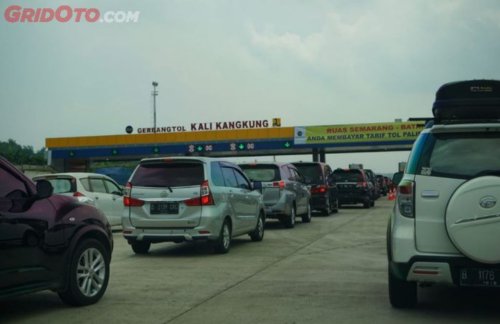 liburan akhir tahun, operasi lilin, mudik Nataru, Natal 2025, Tahun Baru 2026, Hindari Dua Tanggal Ini, Polisi Prediksi Macet Jadi Puncak Arus Liburan Akhir Tahun 2025