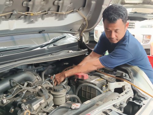 Jadwal Servis Mesin Mobil yang Wajib Diketahui Pemilik Kendaraan