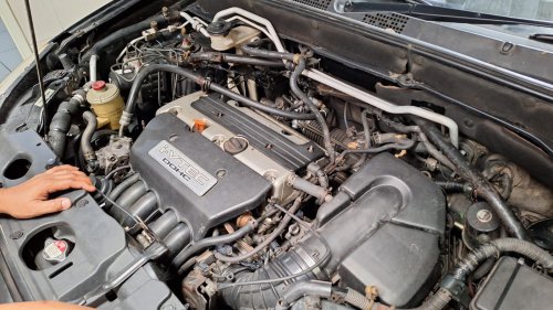 Mesin Honda CR-V Gen 2 Rembes Oli? Segini Biaya Perbaikan di Bengkel Spesialis