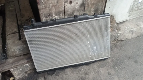 Waspada, Beberapa Hal Ini Ternyata Bisa Bikin Radiator Mobil Bocor
