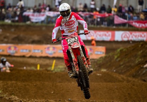 CRF250R, kejurnas motocross, balap nasional, crosser Indonesia, Arsenio Algifari, Full Persiapan, Crosser Arsenio Algifari Optimis di Seri 6 Kejurnas Motocross Indonesia 2025