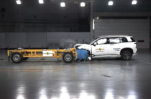 SUV Listrik AION V Lolos Uji Tabrak Eropa, Raih Penghargaan Bintang 5