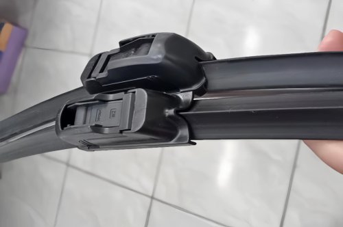 Cara Membuat Wiper Mobil Lebih Tahan Lama dengan Perawatan Rutin