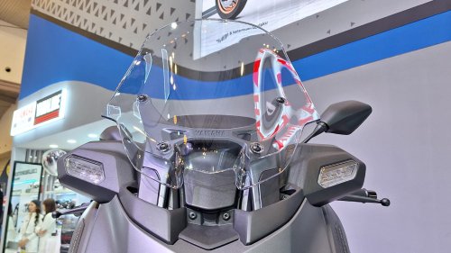 Pasang Windshield Elektrik XMAX Tech Max ke XMAX Lama Bakal Repot, Ini Penyebabnya