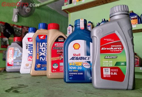 oli mesin, oli motor, kode oli, jadwal ganti oli, Kode API Service, Kode Botol Oli, Belum Semua Tahu, Jadwal Ganti Oli Mesin Sudah Tertulis di Kemasan Botol Dengan Kode Ini