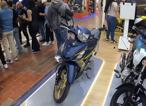 Punya Rem ABS dan Panel Digital, Suzuki Smash Baru Tampil Sporty Plus Canggih