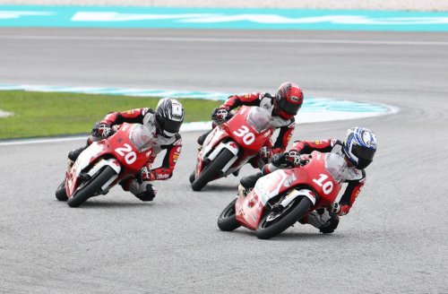 pembalap indonesia, iatc, Idemitsu Asia Talent Cup, badly ayatullah, Bintang Pranata Sukma, Davino Britani, Pembalap AHM Tuntaskan IATC dengan Gemilang, Pembalap Wild Card Tuai Sorotan