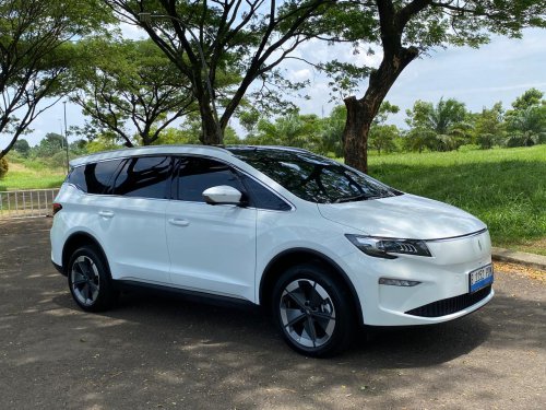Android Auto, mobil baru, apple carplay, Aletra L8, Aletra, Head Unit Aletra L8 Agak Unik, Android Auto Diutamakan Wireless