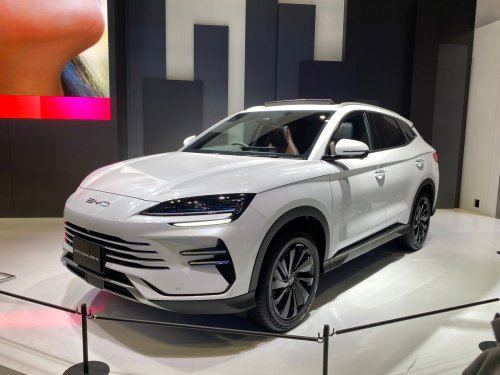 Penjualan Tesla Menukik di 2025, BYD Rebut Tahta Mobil Listrik Dunia