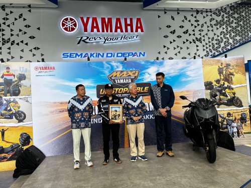 yamaha xmax, daeng, Yamaha XMAX Tech MAX, Touring Indonesia Mekah, Touring Sampe Mekah Naik XMAX, Ini Kisah Epik Daeng Lewati 12 Negara