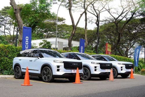 OMODA &amp; JAECOO Klaim Panen Penjualan di Inggris, J7 Jadi Bintang
