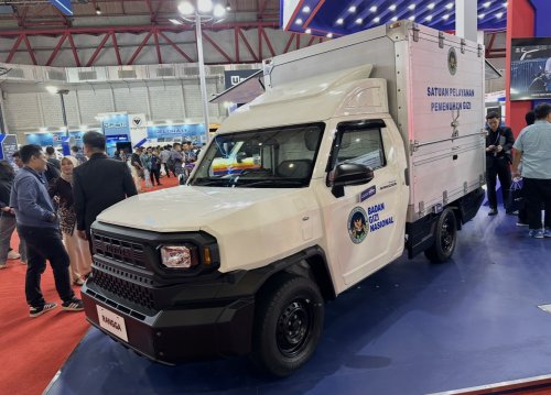 Toyota Hilux Rangga MBG, Siap Bawa Lebih dari 1000 Ompreng Makanan