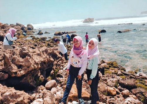Kondisi Pantai Tambakrejo Blitar Saat ini Apa Sudah Buka dan Berapa Harga Tiket Masuknya?