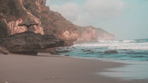 Harga Tiket Masuk, Sesuatu Yang Baru, Keunikan Pantai, Akses Menuju Lokasi, Aktifitas Menyenangkan, Pantai Seruni Gunung Kidul