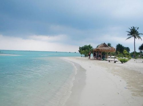 Ini Spot Cantik Menikmati Sunrise di Pulau Pari