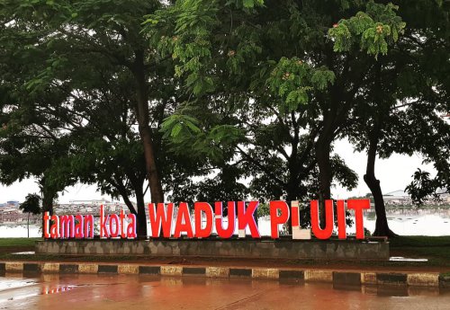 Tetap Mempesona, Mengenal Lokasi, Sejarah Singkat, Perawatan Waduk Pluit, Taman Wisata, Waduk Pluit Jakarta Utara