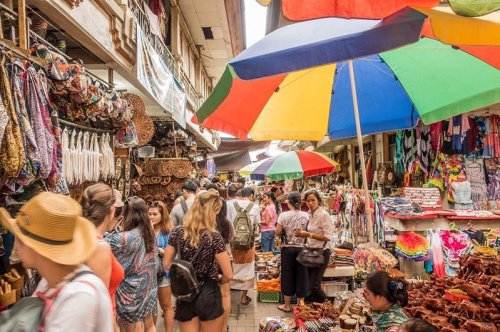 Lokasi Dimana , Tips Berbelanja , Tempat Wisata di Ubud, Monkey Forest Ubud, Rafting Sungai Ayung , Pura Taman Saraswati , Museum Arma , Wisata Goa Gajah, Candi Tebing Gunung Kawi, Buka Jam Berapa Ubud Art Market Bali?