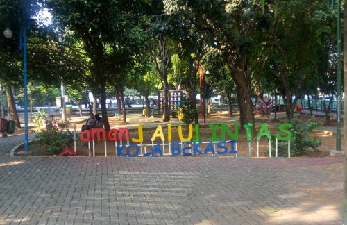 Alun Alun Kota Bekasi Dimana?