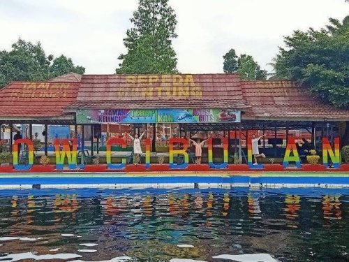 Top 6+ &ndash; 11 Wisata Kolam Renang di Cirebon Terbaru Angker? Apita Waterboom, Ade Irma, Jempol Waterpark Ciledug