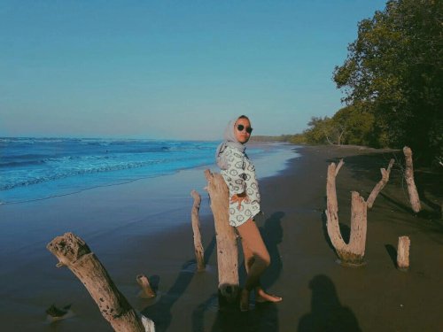 Fasilitas, Pesona Pantai, Berburu Foto, Harga Tiket Masuk, Tips Berlibur, Bagaimana Transportasi Jalan Menuju Ke Pantai Muara Beting Bekasi dan Berapa Harga Tiketnya?