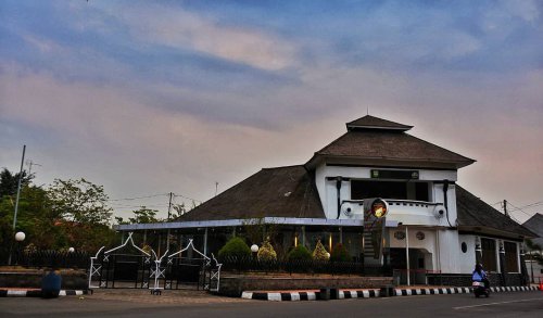 Gedung Kembar, Eksotisme Masa Lalu
