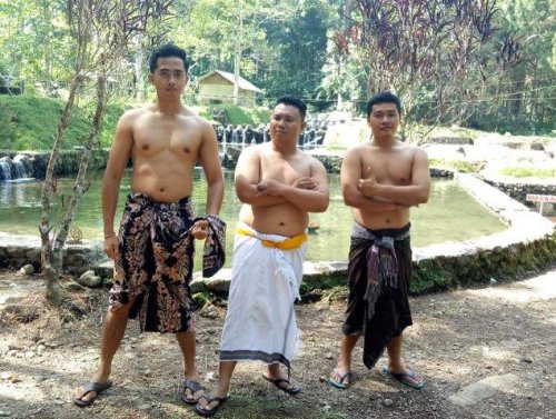 Wisata Spiritual, Keindahan Potensi, Rute Menuju Lokasi, Jam Buka, Harga Tiket Masuk, Candi Agung Gumuk Kancil