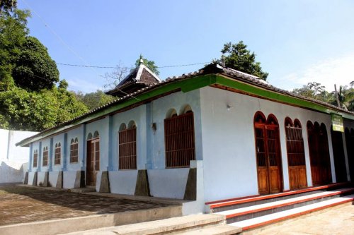 Top 10+ Gambar Masjid Saka Tunggal Purwokerto, Sejarah Asal Usul, Lokasi Alamat, Arsitektur Pembangunan + Keunikan Dari Bangunan