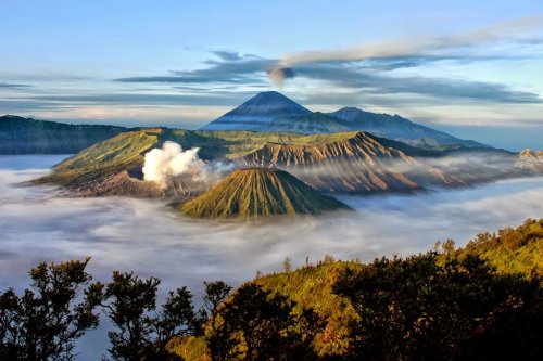 1. Gogonesia, 2. Nusantara Trip, 3. Rona Persada Tour&amp;Travel, 4. Abimanyu Tour, 5. Wisata Bromo Tour, Top 5+ Paket Wisata Murah Ke Jawa Timur Mulai Dari 95 Ribu