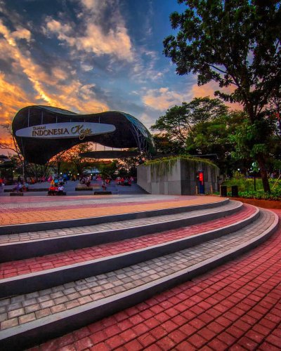 Top 10+ Foto Indahnya Taman Indonesia Kaya Semarang