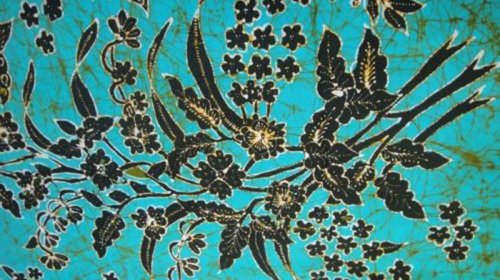1. Batik Banyuwangi, 2. Kaos Banyuwangi, 3. Kerajinan Gintangan Banyuwangi, 4. Panci-Dandang Kalibaru, 5. Kerajinan Tas Batok, 6. Aksesoris Mobil Gandrung, 7. Asbak Kayu, 8. Kerajinan Gelas Lidi Besar, 9. Kerajinan Tas Tapas, 10. Miniatur Gandrung, Top 10+ Daftar Pilihan Souvenir Yang Cantik Ini Wajib Kamu Beli Saat Berlibur di Daerah Banyuwangi