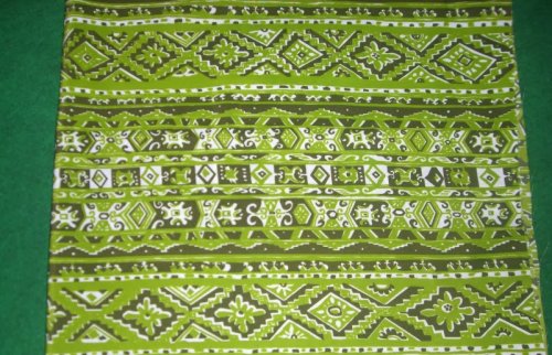 1. Batik, 2. Kaos Khas, 3. Souvenir dan Pernak-pernik, 4. Kain Bentenan, 5. Kerajinan Anyaman Bambu, 6. Kerajinan Tanah Liat, 7. Miniatur Rumah Adat (Walewangko &amp; Mongondow), 8. Oli, 9. Senjata Tradisional, 10. Miniatur Landmark, Top 10+ Referensi Cinderamata Khas Daerah Manado Ini Tidak Boleh Ketinggalan Dalam Daftar Belanjaanmu!